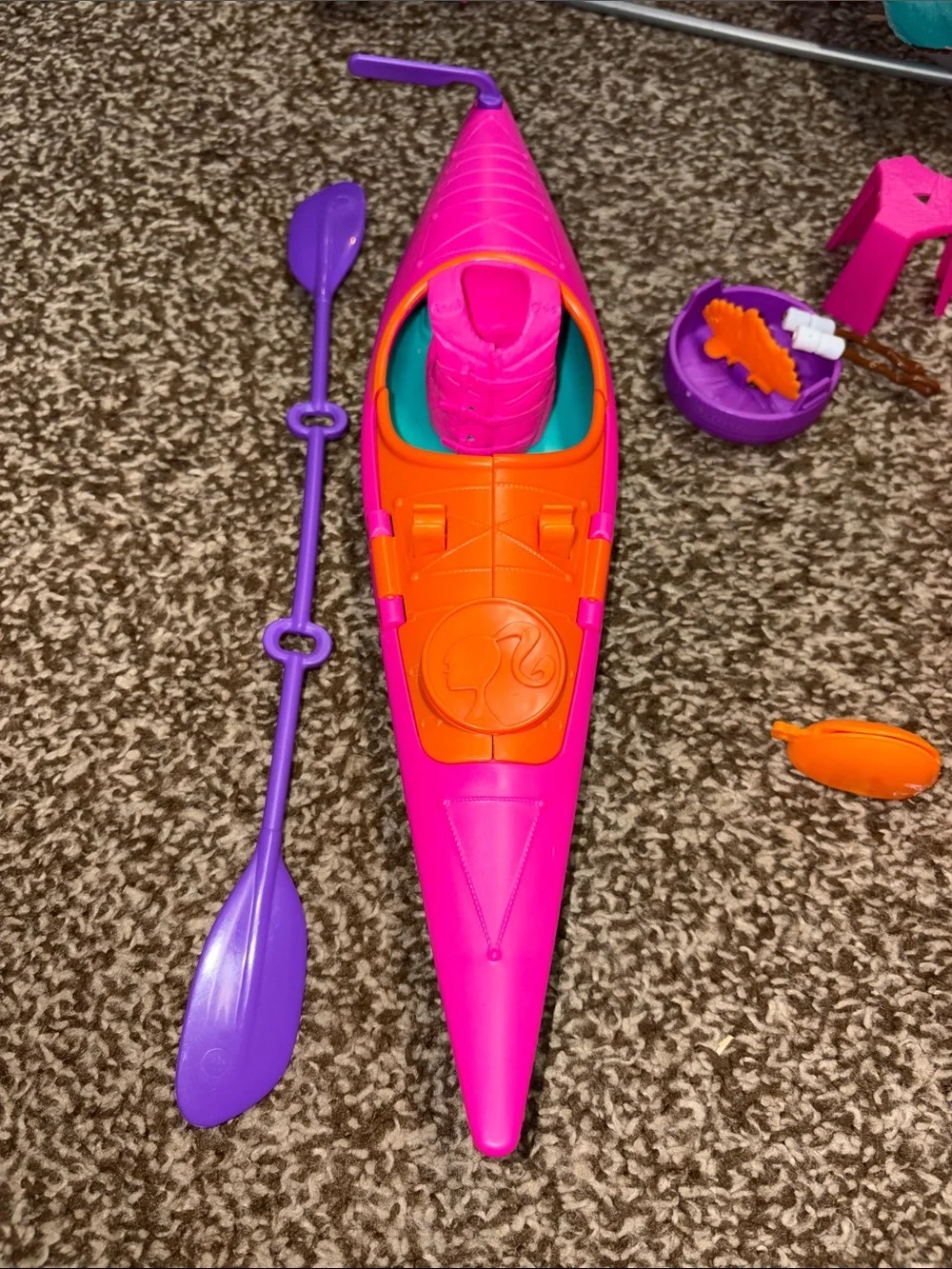 Barbie Skipper Camping/Kayak Outdoors Adventure Playset